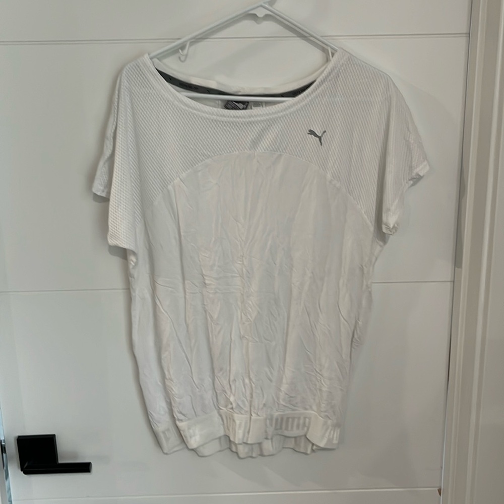 Puma work out top